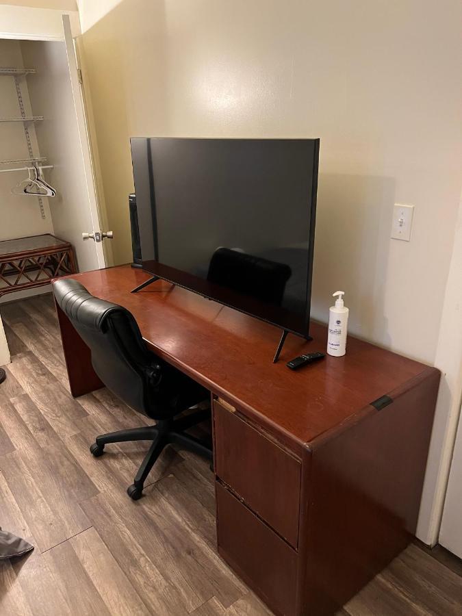 Private Angeles - Free Wifi, Ac, Tv, Private Fridge, Kitchen, Near Usc - Exposition Park - Usc Memorial Coliseum - Banc Of California Bmo Stadium - Downtown Angeles Dtla - Of Southern California Usc!! Habitación en casa particular